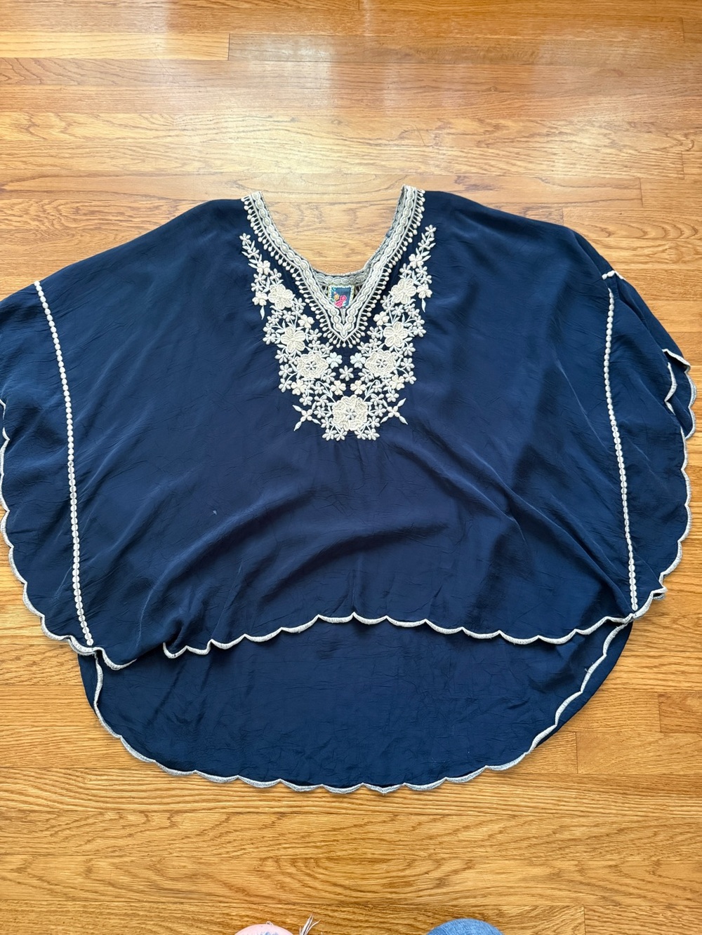 Johnny Was embroidered Georgette poncho tunic top XXL - Picture 6 of 12